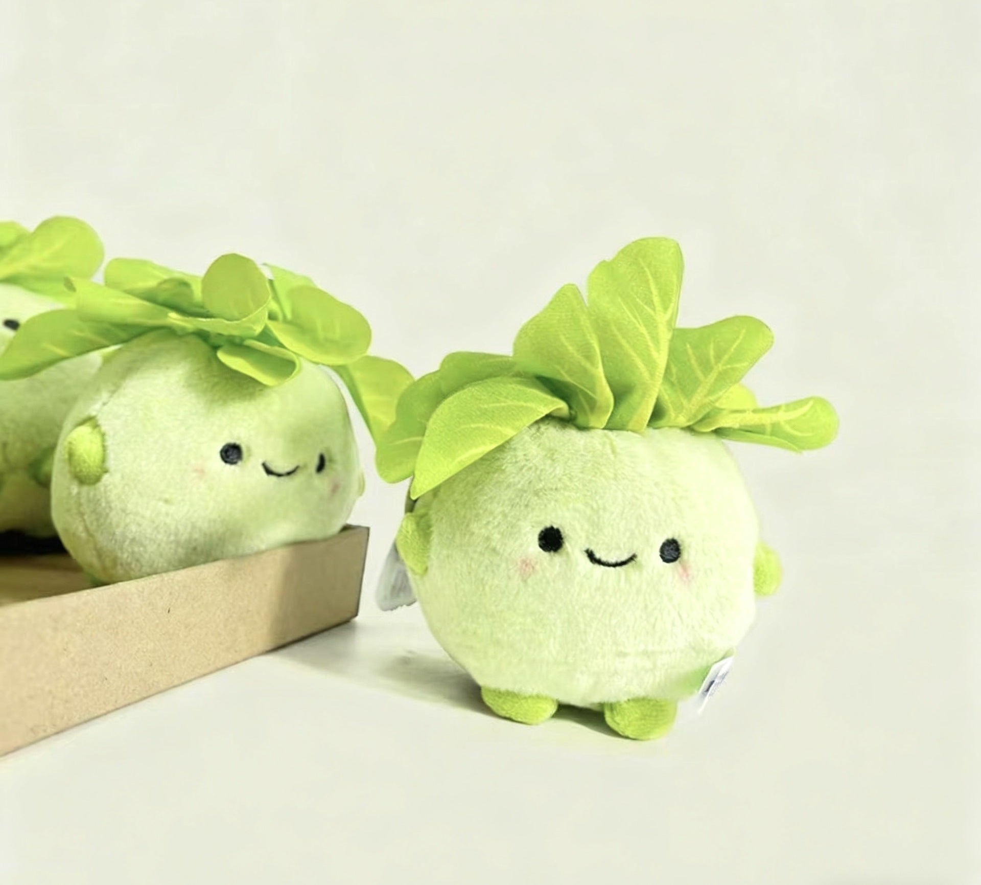 Cute Lettuce Keychain Plush – Kawaii Vegetable Doll Bag Charm | Soft Green Stuffed Keyring
